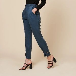 Whimsy + Row Leanna Pants in Blue Size 6